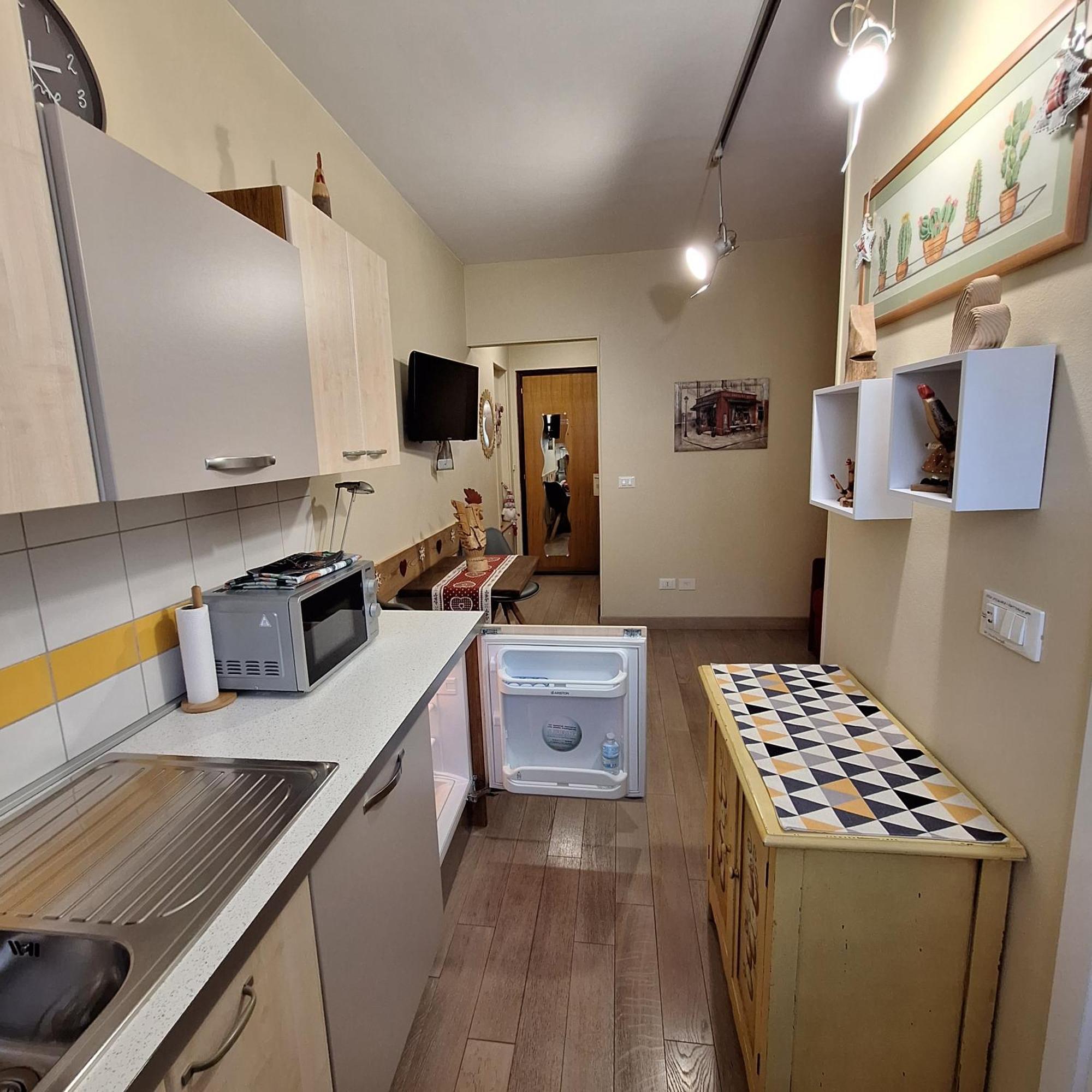 Monolocale Piccolo Ed Accogliente - Cir 0021 - Apartman Aosta Kültér fotó