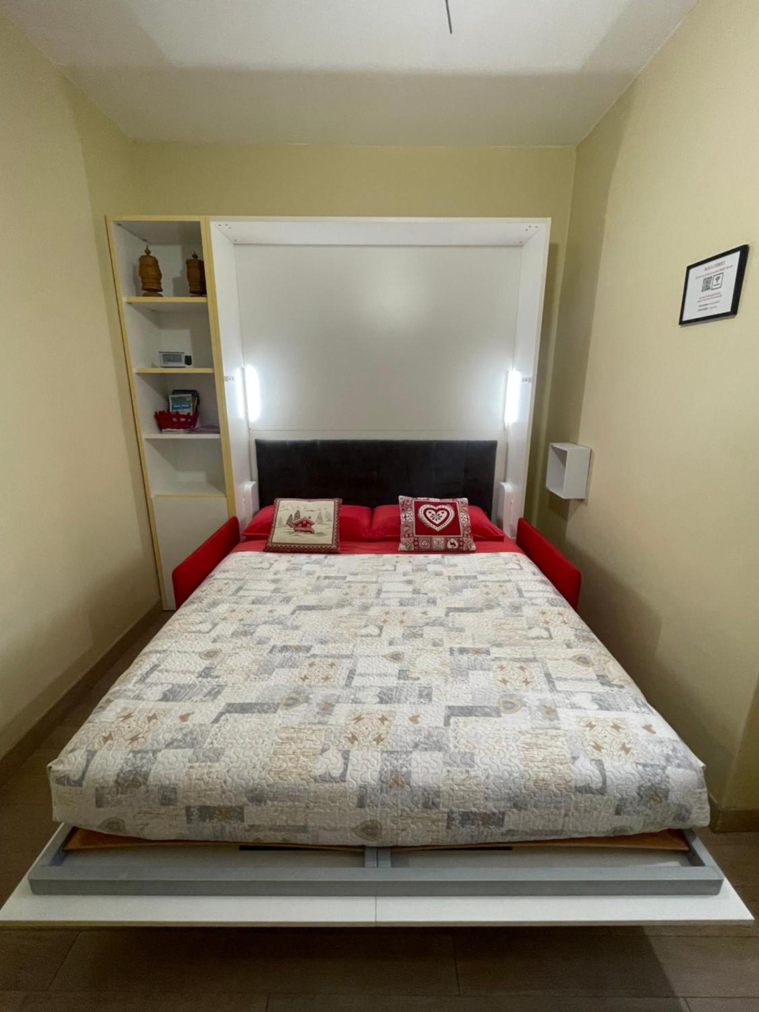 Monolocale Piccolo Ed Accogliente - Cir 0021 - Apartman Aosta Kültér fotó